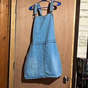 Women’s overall dress